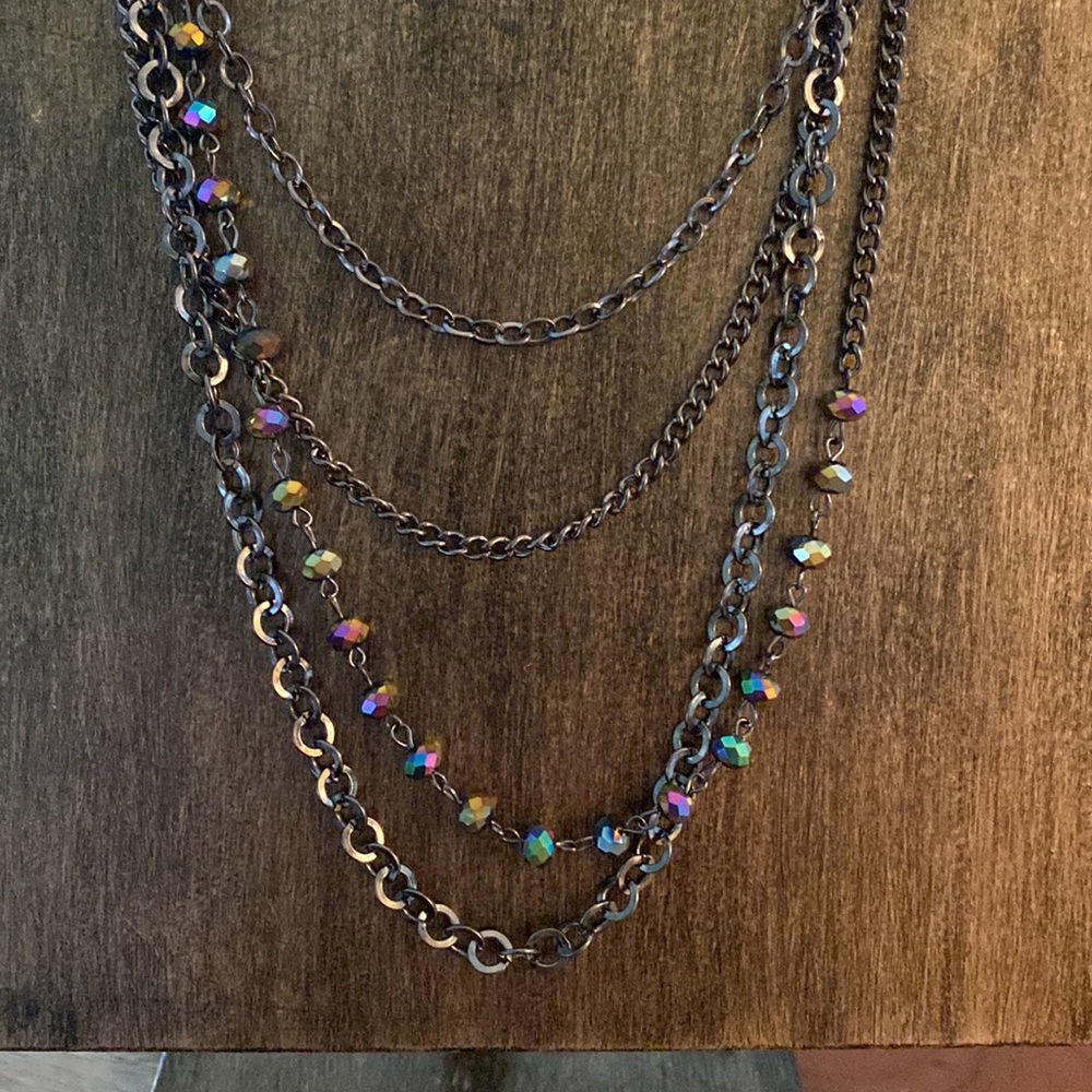 “Paparazzi Jewelry” NEW - necklace & earrings  14 inches long